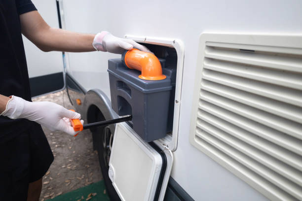 Sanitation services for porta potties in Lacy Lakeview, TX