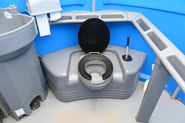 Portable Toilet Options We Offer in Lacy Lakeview, TX
